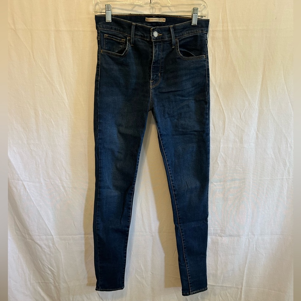 Levi’s 720 High Rise Super Skinny Jeans
